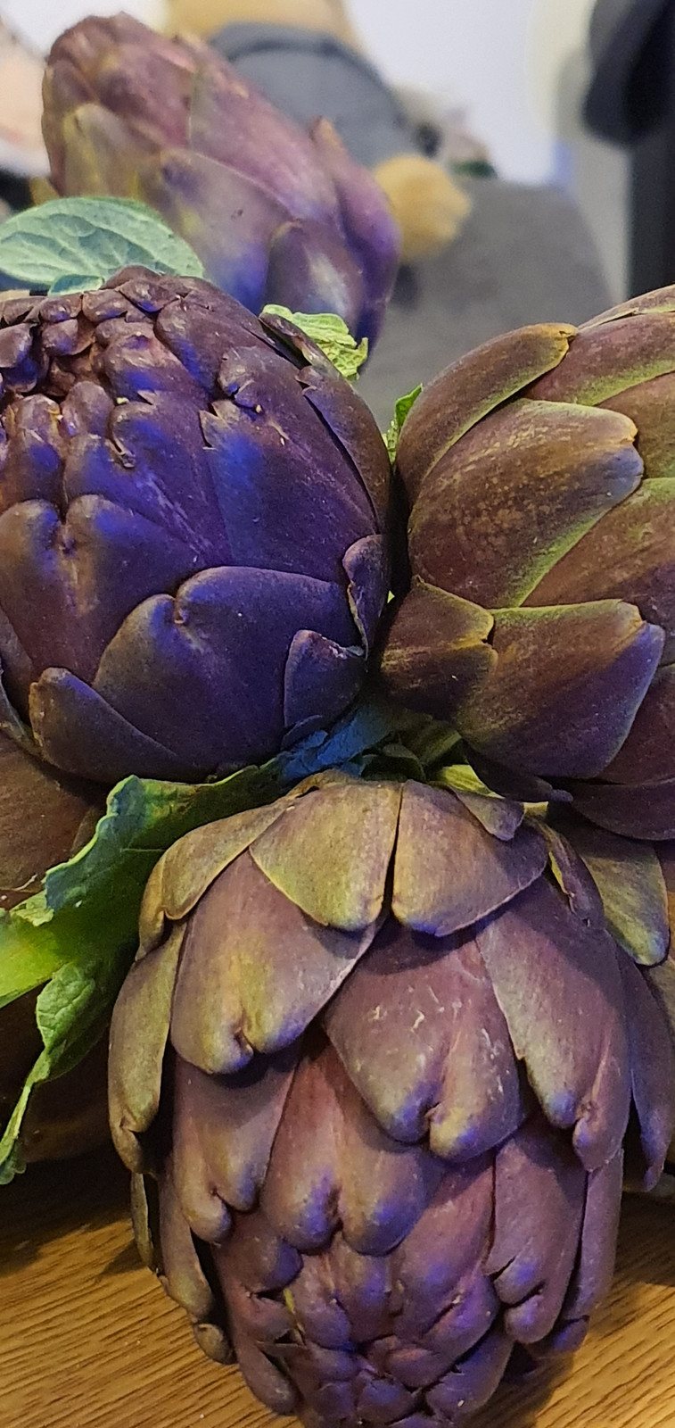 Baby Artichokes, bunch